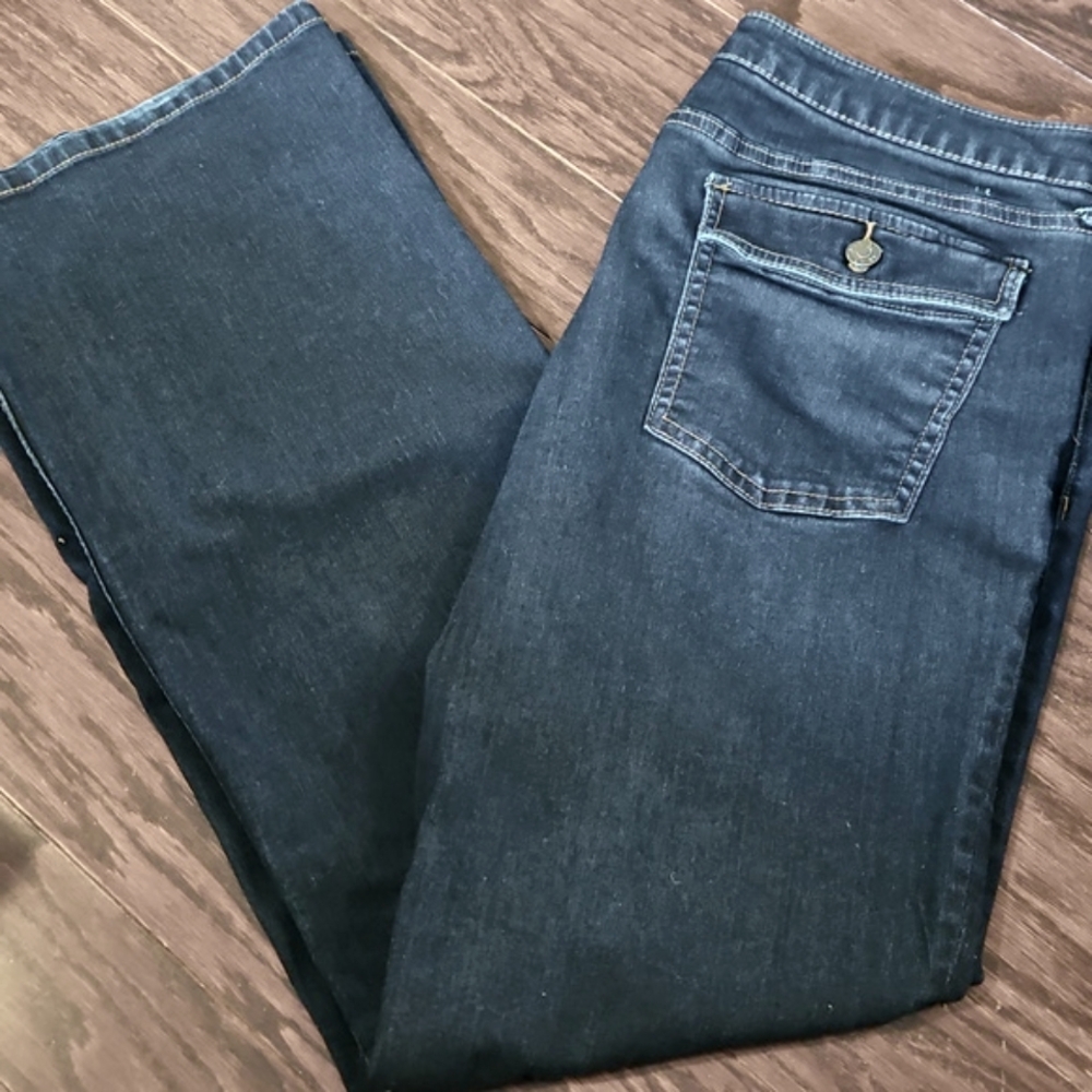 Banana Republic classic Blue Jeans bootcut button back pockets size EUC 14 / 32 - Picture 6 of 11